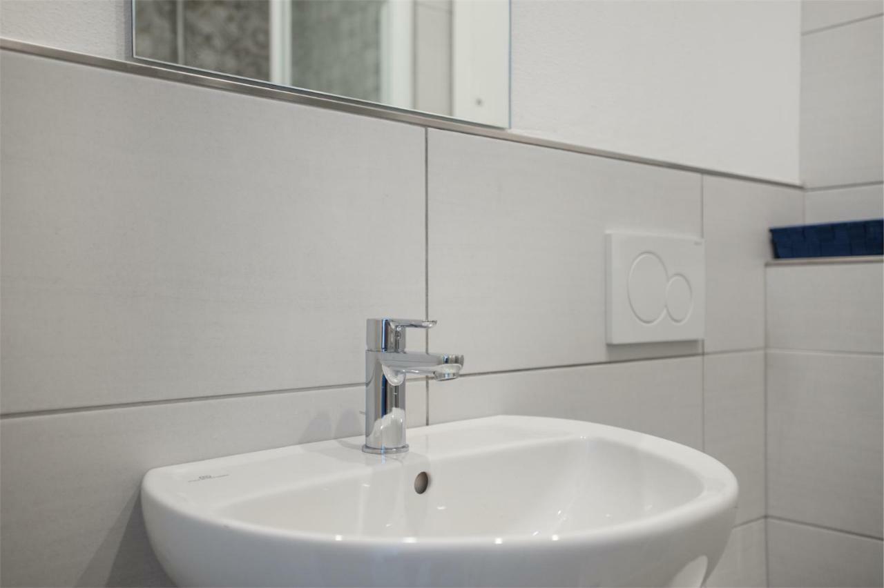 Residenza Picalof Apartment Torbole Sul Garda ภายนอก รูปภาพ