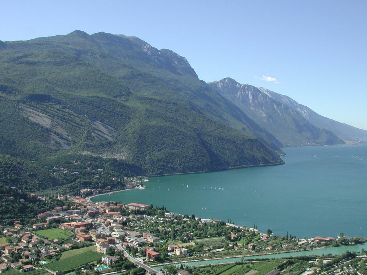 Residenza Picalof Apartment Torbole Sul Garda ภายนอก รูปภาพ