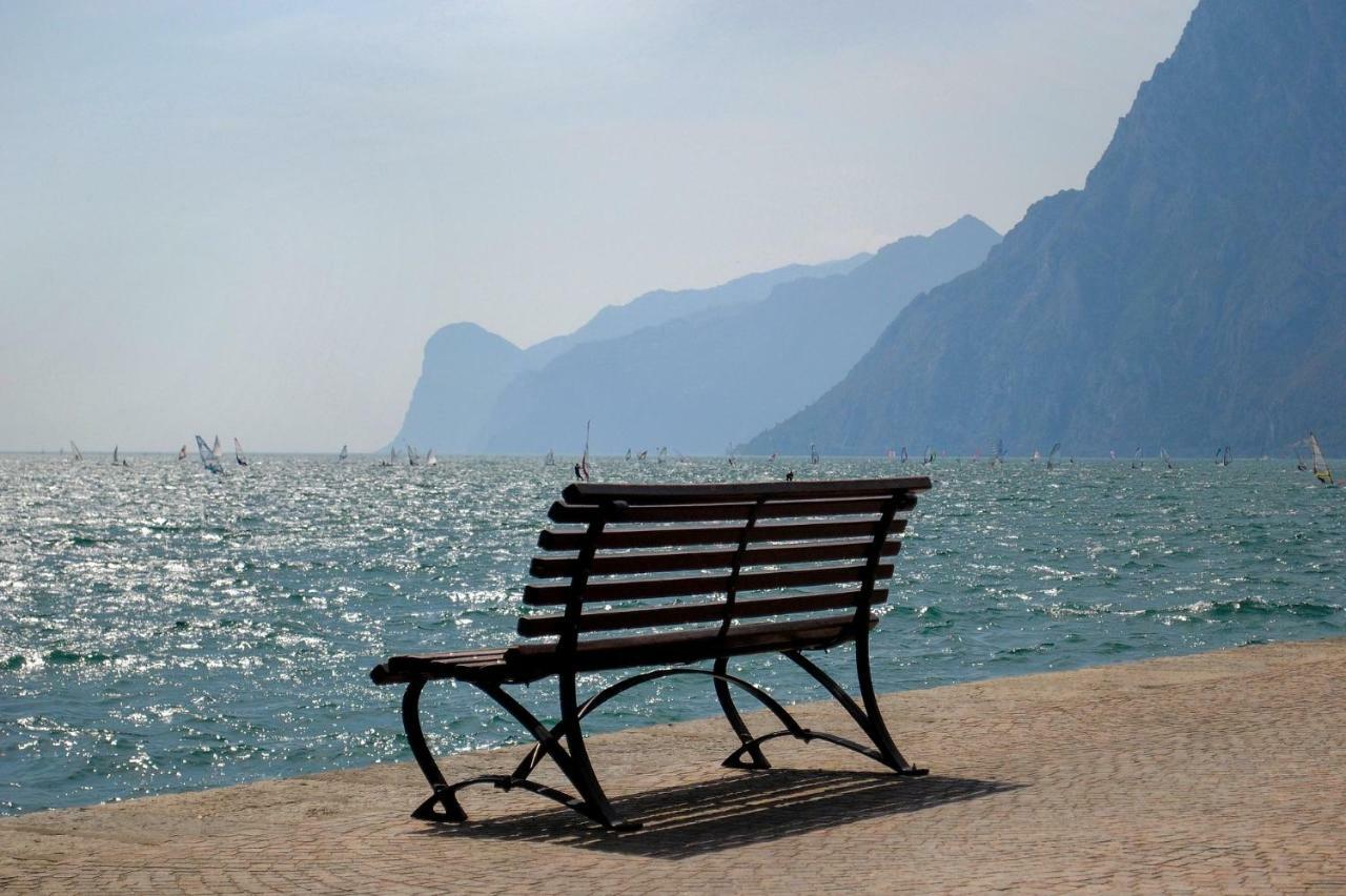 Residenza Picalof Apartment Torbole Sul Garda ภายนอก รูปภาพ