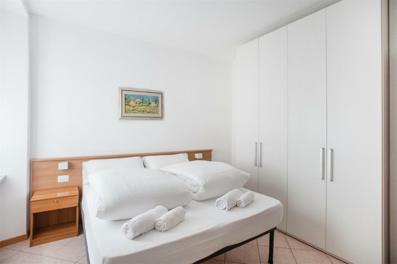 Residenza Picalof Apartment Torbole Sul Garda ภายนอก รูปภาพ